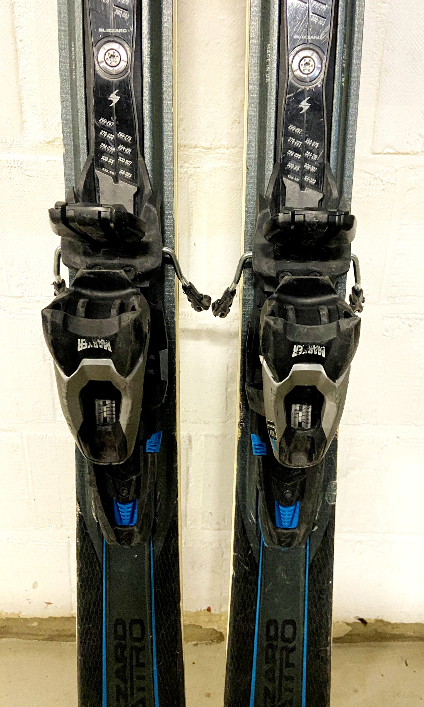 Ski Blizzard Quattro 8.0
