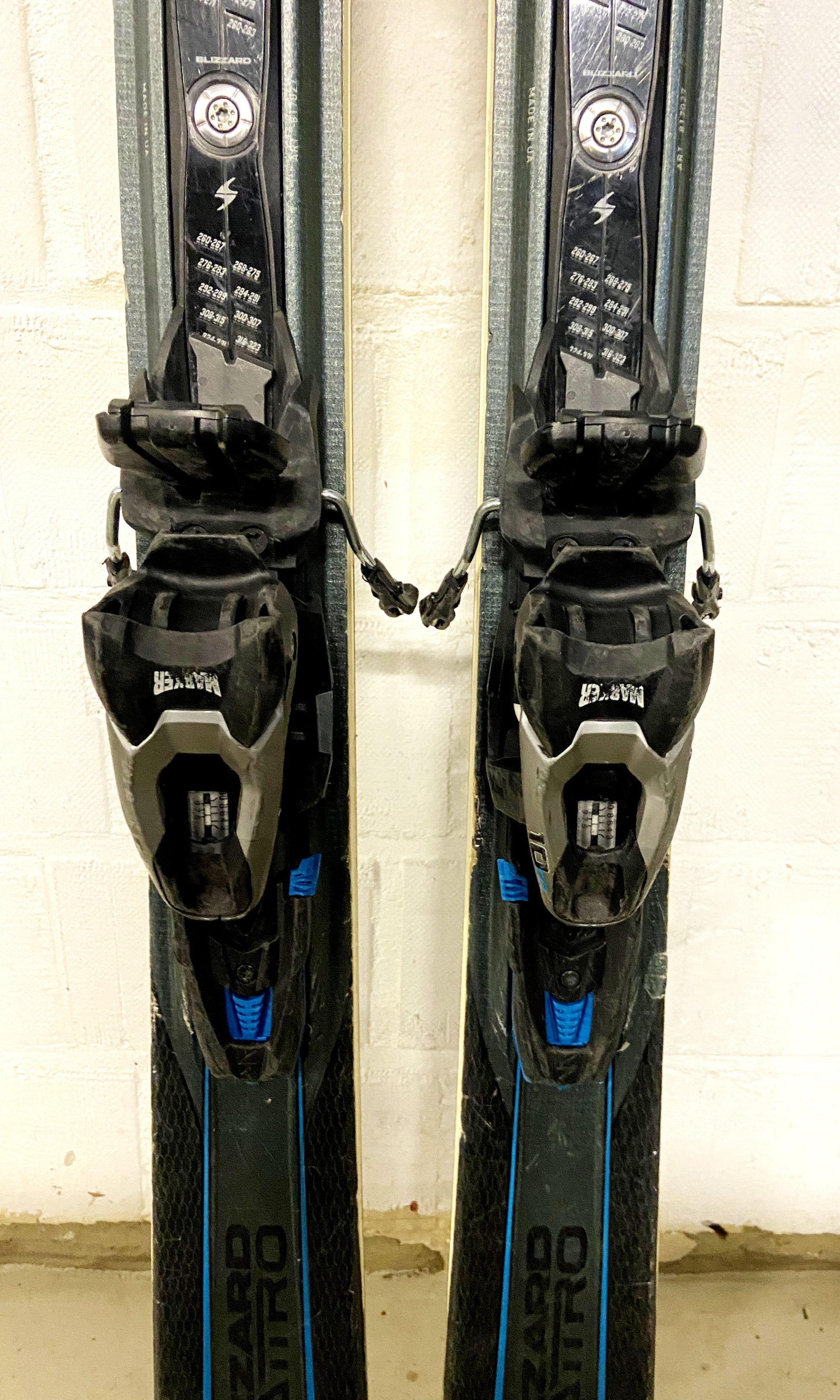 Ski Blizzard Quattro 8.0