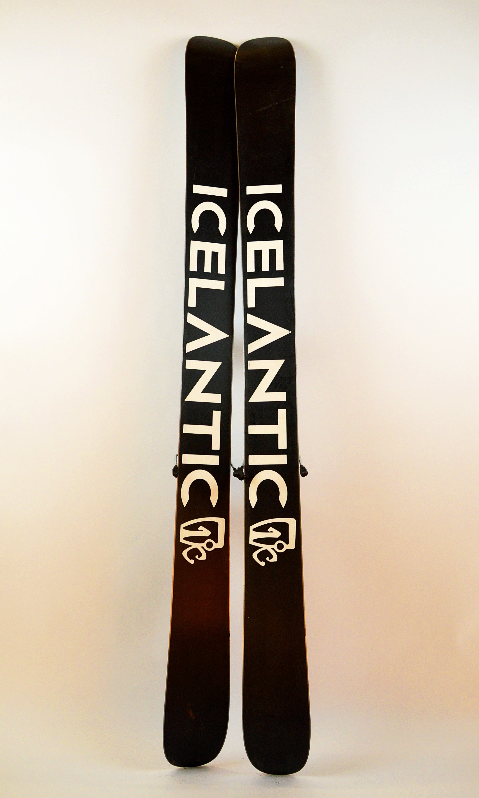 Ski Icelantic Nomad 105 + Marker Griffon